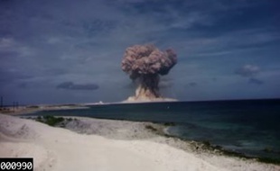 Le ministère américain de l'Energie déclassifie les vidéos des essais nucléaires des Etats-Unis.