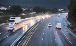 Pluie sur l'A50 dans le Var