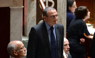 Le député UMP Hervé Mariton a annoncé mercredi à l'AFP qu'il allait se séparer d'une de ses collaboratrices à l'Assemblée nationale, Jeanne Pavard, dont Mediapart a révélé qu'elle entretenait des liens avec l'extrême droite, notamment sur Facebook.