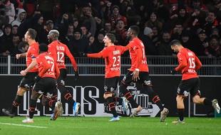 La joie des Rennais après le but victorieux de Damien Da Silva dans les arrêts de jeu.