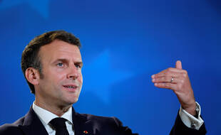 Emmanuel Macron a défendu l'enseignement immersif en langues régionales