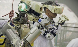 L'agence spatiale russe tente d'envoyer son robot humanoïde, Fedor, à bord de la station spatiale internationale.
