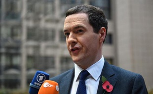 Le ministre des Finances britannique George Osborne à Bruxelles le 7 novembre 2014