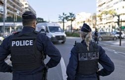 Un individu armé tente de braquer une bijouterie sur la Croisette