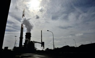 Photographie d'archives prise le 22 avril 2013 du site d'ArcelorMittal à Grande-Synthe (Nord), près de Dunkerque