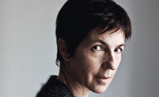 Christine Angot publie Un amour impossible (Flammarion, 2015)