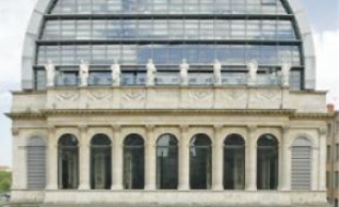 L'opéra avait été inauguré en 1993.