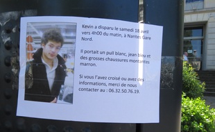 Des affichettes ont été collées en ville