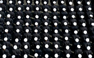 Une vue aérienne d'une promotion de la Préfecture de police, le 9 avril 2014, à Paris