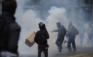 Manifestation contre le projet de loi Travail, le 28 avril 2016, à Paris.