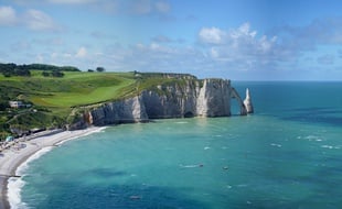 Les falaises d'Etretat.