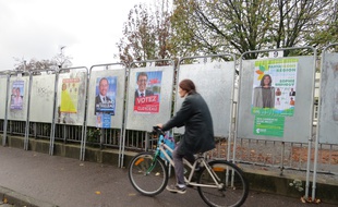 Des panneaux électoraux en Pays de la Loire