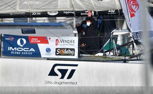 Jean Le Cam va bientôt pouvoir reprendre la course.