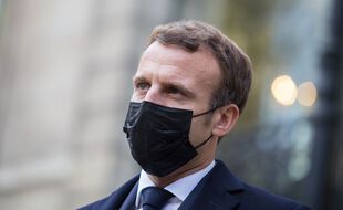 Macron annonce un doublement des forces de sécurité déployées aux frontières.