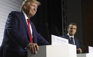 Donald Trump et Emmanuel Macron lors d'une conférence de presse du G7 à Biarritz en août 2019.