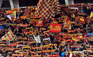 Les Lensois ont envahi Charléty lors du match contre le Paris FC.