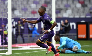 Max-Alain Gradel, auteur de l'égalisation du TFC contre Reims, le 10 février 2018 au Stadium de Toulouse.