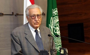 C'est dans ce contexte macabre que M. Brahimi, émissaire de l'ONU et de la Ligue arabe, arrivera samedi à Damas pour sa deuxième visite depuis sa prise de fonctions le 1er septembre.