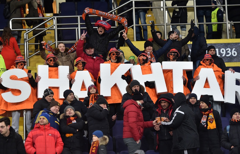 ShakhtarOL Loin de depuis quatre ans, comment les supporters ukrainiens gardentils la