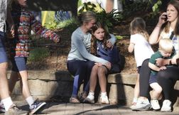 Des tirs dans une école de Minneapolis font au moins deux morts