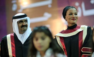 L'émir du Qatar, cheikh Hamad ben Khalifa al-Thani, a effectué mardi une visite "historique" dans la bande de Gaza, la première d'un chef d'Etat depuis que le Hamas a pris le contrôle de ce territoire palestinien en 2007.