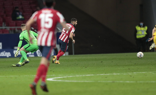Auteur d'une sortie ratée à 45 mètres de ses buts, Ter Stegen a précipité la défaite du Barça face à l'Atlético, le 21 novembre 2020.
