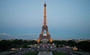 Illustration de la Tour Eiffel, le 4 juin 2014.