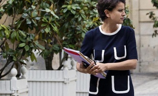 La ministre des droits des femmes, Najat Vallaud-Belkacem, détaille de nouvelles mesures de lutte contre les impayés de pensions alimentaires, dans un entretien à paraître vendredi dans La Croix.