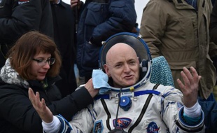 L'astronaute américain Scott Kelly à son retour sur Terre, le 2 mars près de Dzhezkazgan (Kazakhstan)
