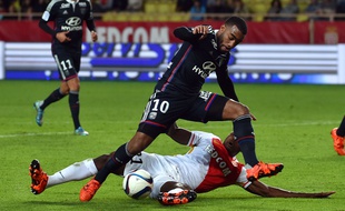Alexandre Lacazette lors de Monaco-Lyon le 16 octobre 2015.