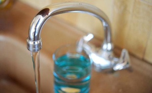 Le Conseil constitutionnel validé l'interdiction généralisée des coupures d'eau pour les résidences principales y compris lors de non-paiement du service