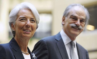 La directrice du FMI, Christine Lagarde, avec le directeur par intérim, John Lipsky, le 5 juillet 2011 à Washington.