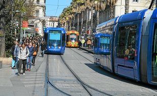 Trop coûteux, le tramway n'est plus le transport plébiscité par l'agglomération.