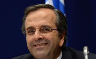 La Grèce a pu respirer mardi après plusieurs mois d'attente grâce à l'engagement de ses créanciers UE-FMI à débloquer les prêts promis et à oeuvrer pour réduire sa dette et la ramener à 124% du PIB en 2020.
