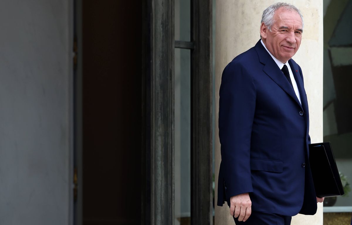 François Bayrou : « Le climat de Pau lui suffit... » Pourquoi le Premier ministre n'aime pas partir en vacances ?