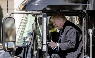 Donald Trump a visiblement passé un bon moment au volant du camion.