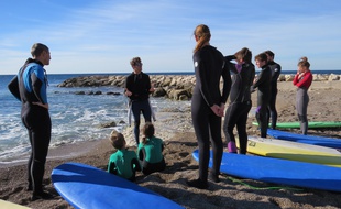 Surf à Sausset-Les-Pins (Bouches-du-Rhône)