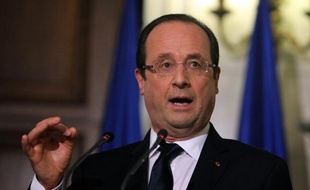 Le président François Hollande a réaffirmé à l'ouverture du Conseil des ministres mercredi que "le cap reste le même, l'équilibre budgétaire en 2017" malgré la "croissance faible", a rapporté la porte-parole du gouvernement Najat Vallaud-Belkacem.