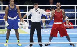 Joe Joyce (à gauche), vaincu par Tony Yoka en finale des JO 2016.