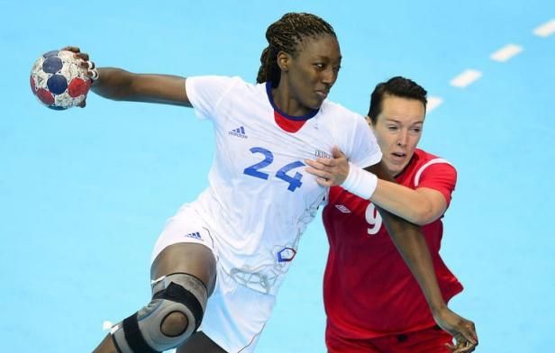 JO Handball dames la France renverse la Norvege tenante du titre