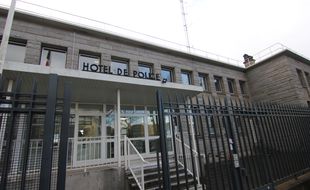 Le commissariat de police de Lorient (Morbihan), où une mère a déposé plainte pour viol contre le père de leur fille.