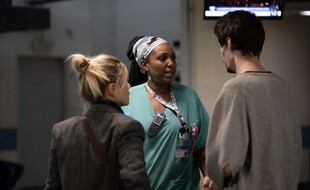 Aïssatou Diallo Sagna dans «La Fracture» de Catherine Corsini