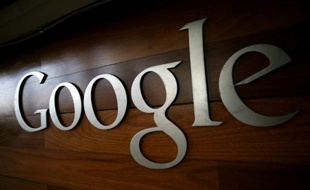 Après les lunettes et les voitures sans chauffeur, le géant de l'internet Google se lance dans les équipements "intelligents" pour la maison, avec le rachat annoncé lundi de Nest Labs, pour 3,2 milliards de dollars.
