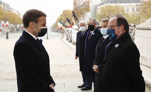 Emmanuel Macron et François Hollande lors de la cérémonie du 11 novembre dernier. (illustration)