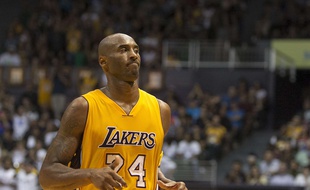 Kobe Bryant lors d'un match des Lakers contre les Utah Jazz, le 6 octobre 2015.
