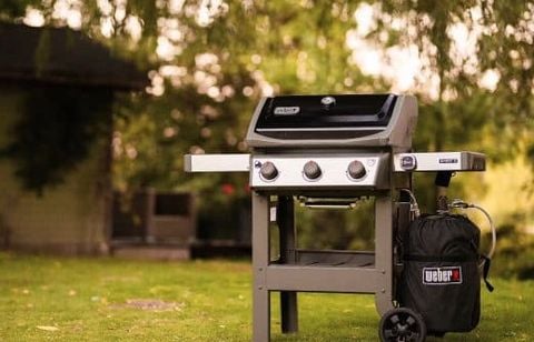 Envie de grillades dignes d’un chef ? Ce barbecue haut de gamme est à 429,90 € chez Castorama cette semaine