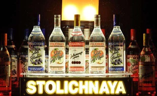 Des bouteilles de vodka Stolichanya, le 29 avril 2011.