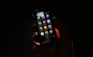 Illustration: Un smartphone en janvier 2013.