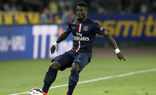 Serge Aurier lors du match amical entre Naples et Paris le 11 août 2014.