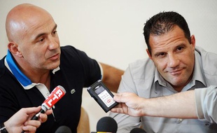 Laurent Travers et Laurent Labit lors d'une conférence de presse à Castres le 9 octobre 2012.